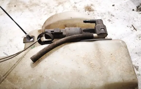 Citroen C8 Windscreen/windshield washer pump