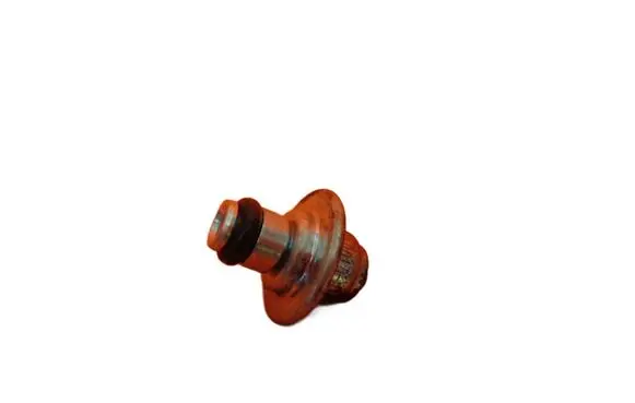 Peugeot 107 Fuel pressure regulator 