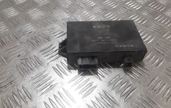 Citroen C8 Parking PDC control unit/module 9629825180