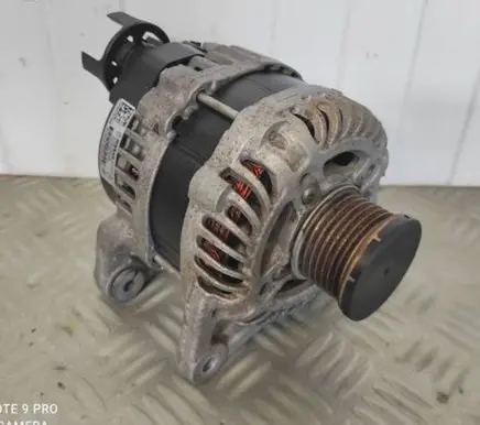 Renault Megane IV Generator/alternator 231009933R A5TE0581ZE
