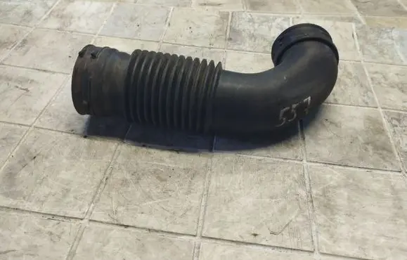 Peugeot 607 Air intake hose/pipe 9651921080