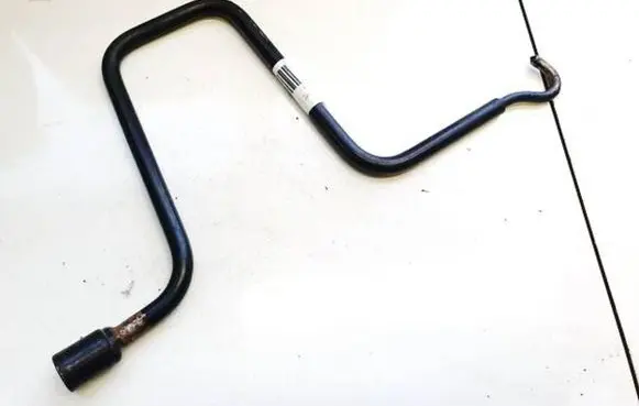 Citroen Berlingo Wheel nut wrench 