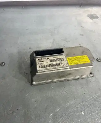 Volvo V70 Airbag control unit/module P8651523 030112124901 0285001456