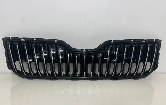 Skoda Superb B6 (3T) Front grill 3V0853653A