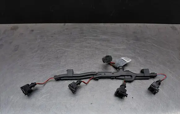BMW 5 E60 E61 Fuel injector wires 7514610 7514611