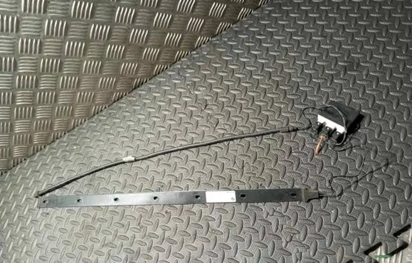 BMW 5 F10 F11 Trunk lid opening control unit 61357273666 61357273667 61357306797