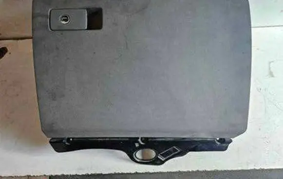 Volkswagen PASSAT B6 Glove box 3C1857114