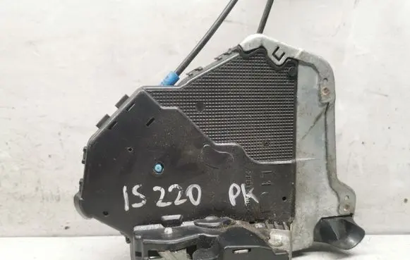 Lexus IS 220D-250-350 Front door lock