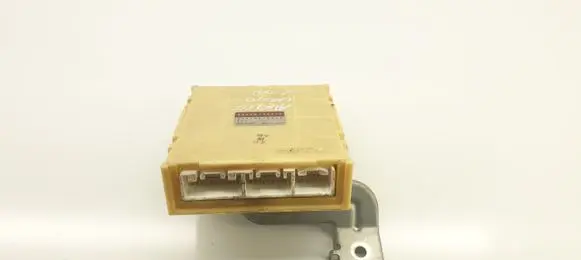 Toyota Avensis Verso Other control units/modules 8865044210 0771005520