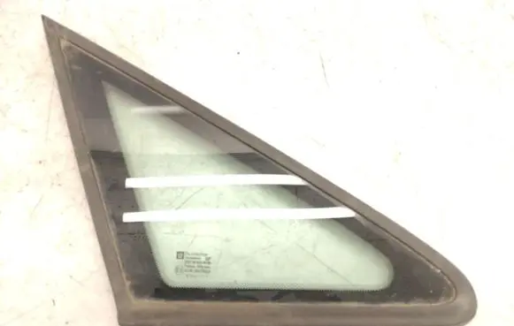 Opel Zafira A Front triangle window/glass 464549018 43R007022 AS2