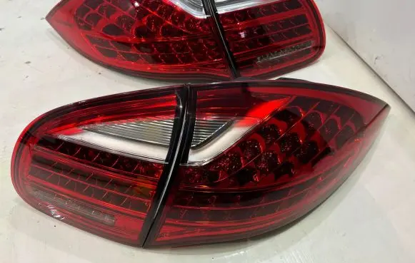 Porsche Cayenne (92A) Rear/tail lights set 7P5945095L