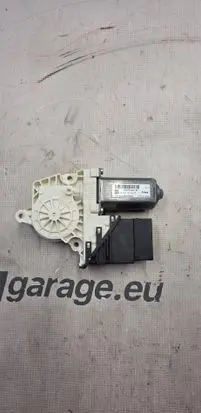 Seat Altea XL Rear door window regulator motor 1K0959704M S1114H006 995915334