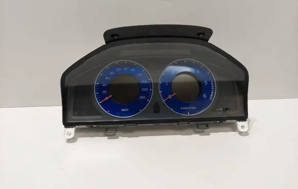 Volvo V70 Speedometer (instrument cluster) 36000411 69199660U 31254535AA