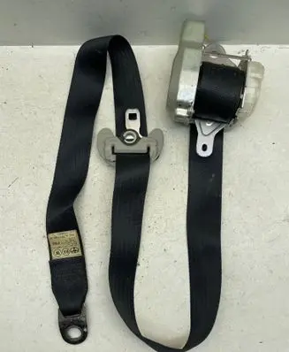 Toyota Corolla Verso AR10 Front seatbelt 7P1150P 119542