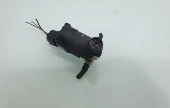 KIA Ceed Windscreen/windshield washer pump 985102W500
