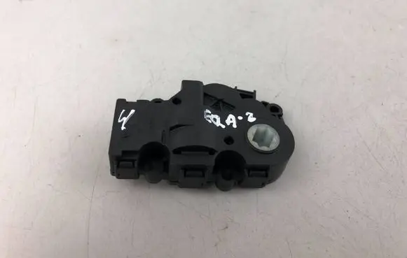 Mercedes-Benz EQA Air flap motor/actuator EGP0088