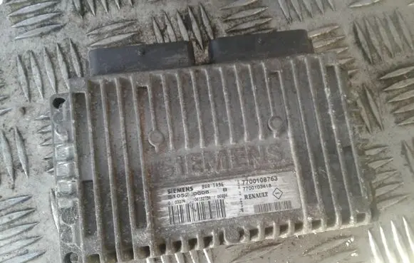 Renault Scenic I Gearbox control unit/module 7700108763
