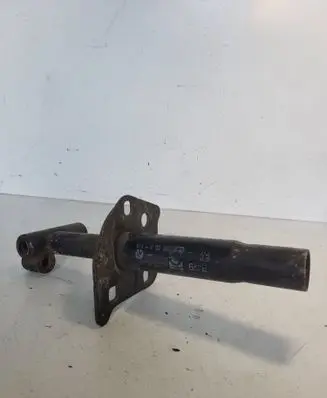 BMW 5 E39 Front bumper mounting bracket 8159360