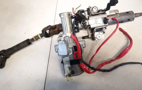 Toyota Avensis T270 Power steering pump 452500569100 45250-05691-00