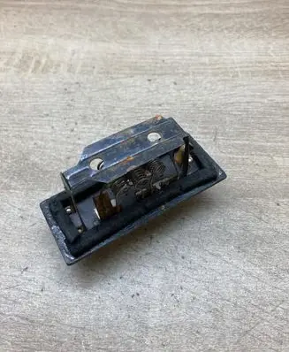 Ford Mondeo MK II Heater blower motor/fan resistor 93BW18B647AB