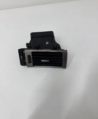 Audi A6 S6 C5 4B Dashboard side air vent grill/cover trim 4B1820902