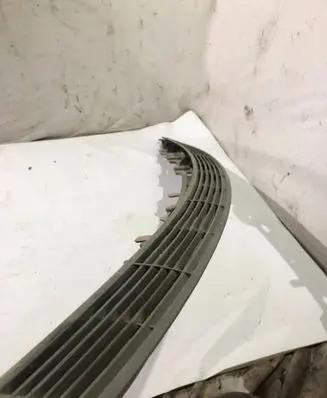 BMW 5 E60 E61 Parcel shelf grill 7033680 14121810