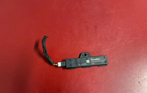 Interior comfort aerial antenna