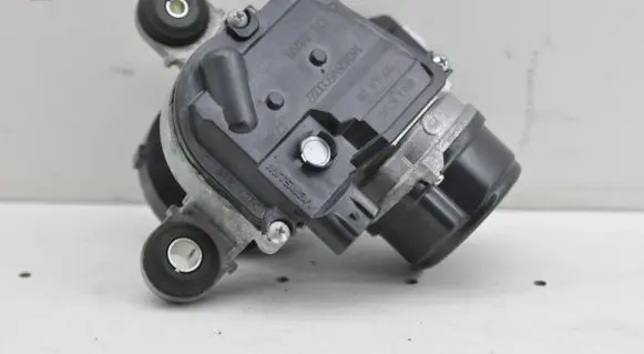 Honda Clarity Wiper motor