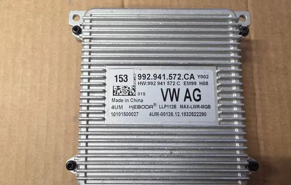 Volkswagen PASSAT B8 LED ballast control module 992941572CA