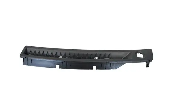 Dashboard glove box trim