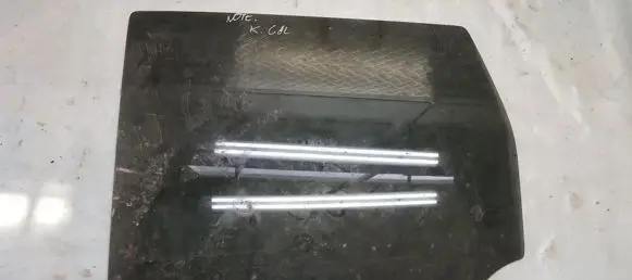 Nissan Note (E11) Rear door window glass