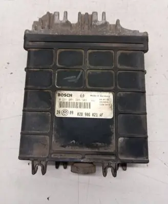 Volkswagen PASSAT B5 Engine control unit/module 028906021AF 0281001308 28SA2661