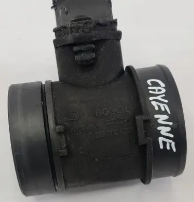 Porsche Cayenne (9PA) Mass air flow meter 0281002435