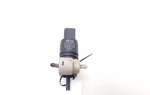 Windscreen/windshield washer pump