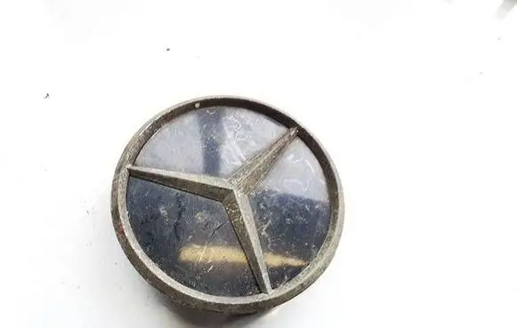 Mercedes-Benz C W202 Original wheel cap 
