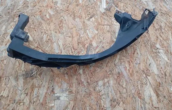 BMW 1 E81 E87 Headlight/headlamp mounting bracket 7120823 51647120823