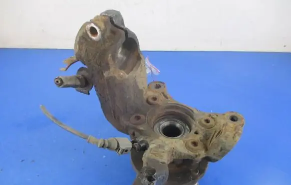 Volkswagen Golf IV Front wheel hub spindle knuckle