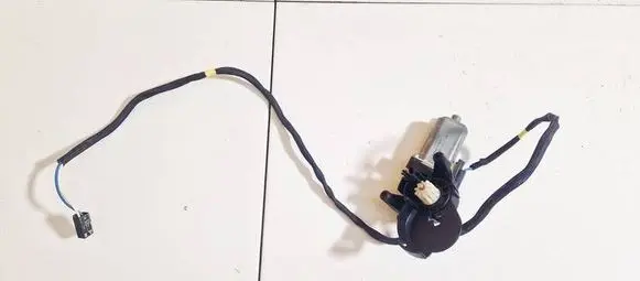 Mercedes-Benz C W203 Seat adjustment motor a2038202042kz