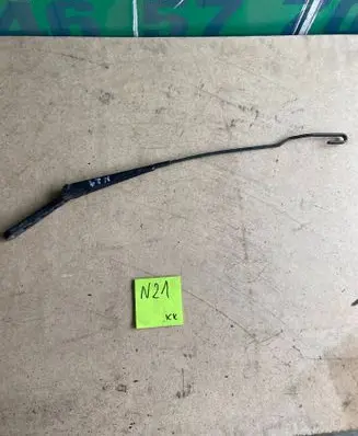 Volkswagen Transporter - Caravelle T4 Front wiper blade arm 701955410A