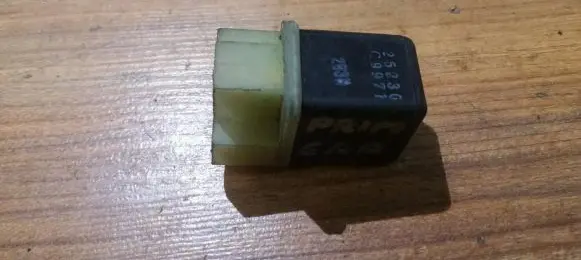 Nissan Maxima Other relay 25230c9971 293h