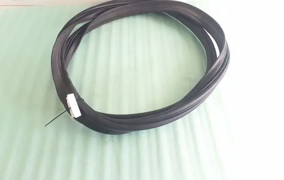 Trunk rubber seal (body)