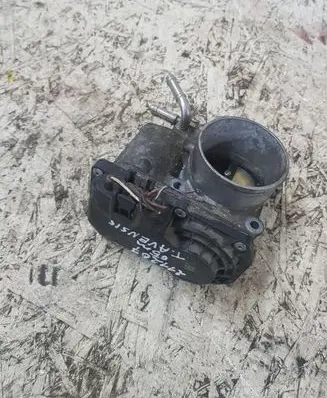 Toyota Avensis T250 Throttle valve 22034K0301088