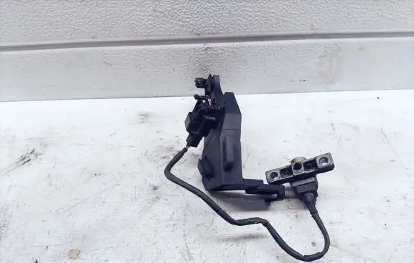 Volvo V70 Crankshaft position sensor 1275789 8627161