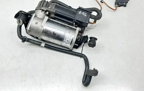 Mercedes-Benz EQC Air suspension compressor/pump A2133200004 A2513200158 10R036089