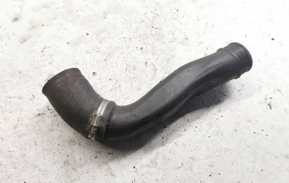 Volvo C70 Intercooler hose/pipe 30741212