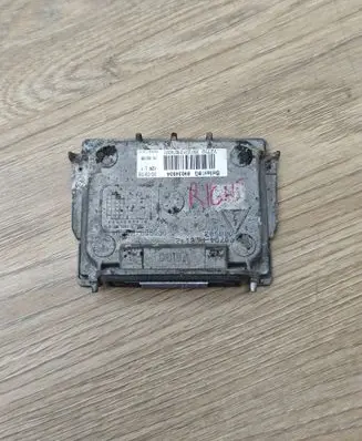 Volvo V70 Headlight ballast module Xenon 89034934 V7739 3691202101