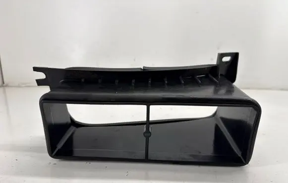 Tesla Model X Air intake duct part 104621100H