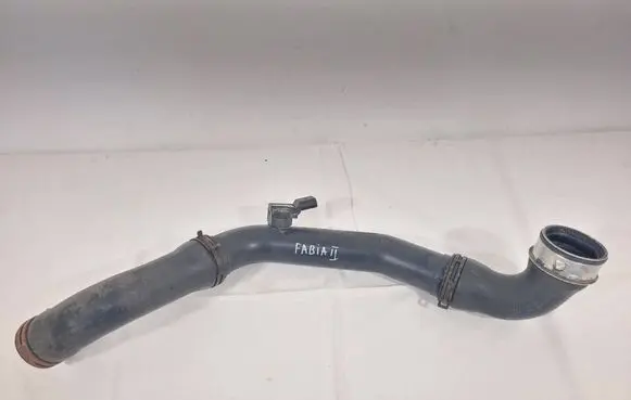 Skoda Fabia Mk2 (5J) Intercooler hose/pipe 6Q0145770AE