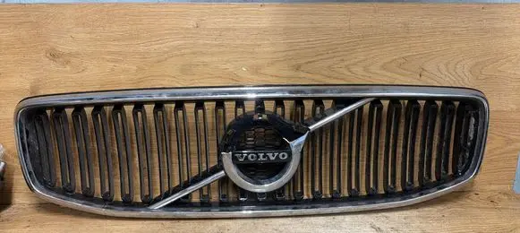 Volvo S90, V90 Front grill 31383516 31425404