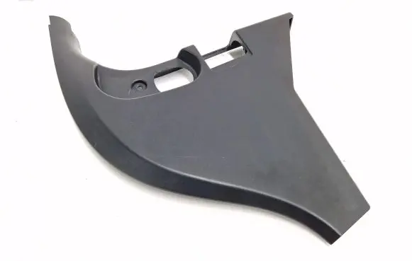 Foot area side trim